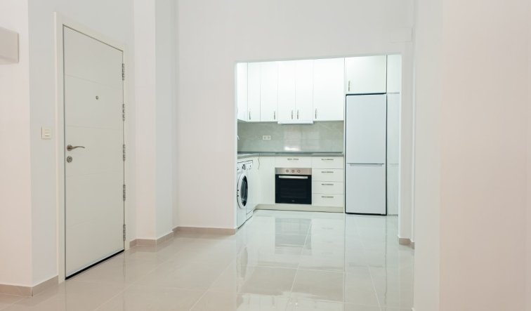 Reventa - Apartamento / piso - Torrevieja - El Acequión - Los Náufragos