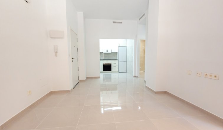 Reventa - Apartamento / piso - Torrevieja - El Acequión - Los Náufragos