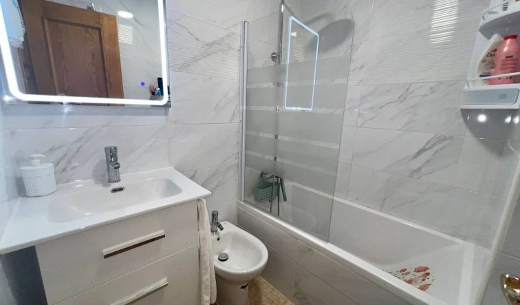 Reventa - Apartamento / piso - Torrevieja - Playa de La Acequion