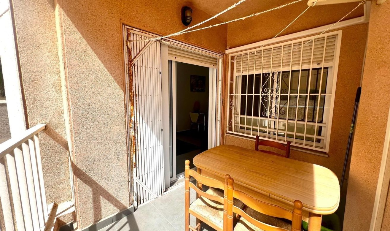 Reventa - Apartamento / piso - Torrevieja - Torrelamata - La Mata