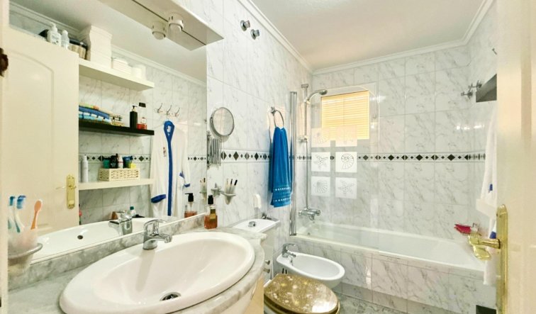 Reventa - Apartamento / piso - Torrevieja - Torreblanca