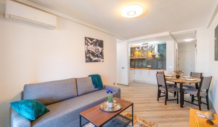 Reventa - Apartamento / piso - Torrevieja - El Acequión - Los Náufragos