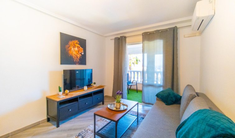 Reventa - Apartamento / piso - Torrevieja - El Acequión - Los Náufragos