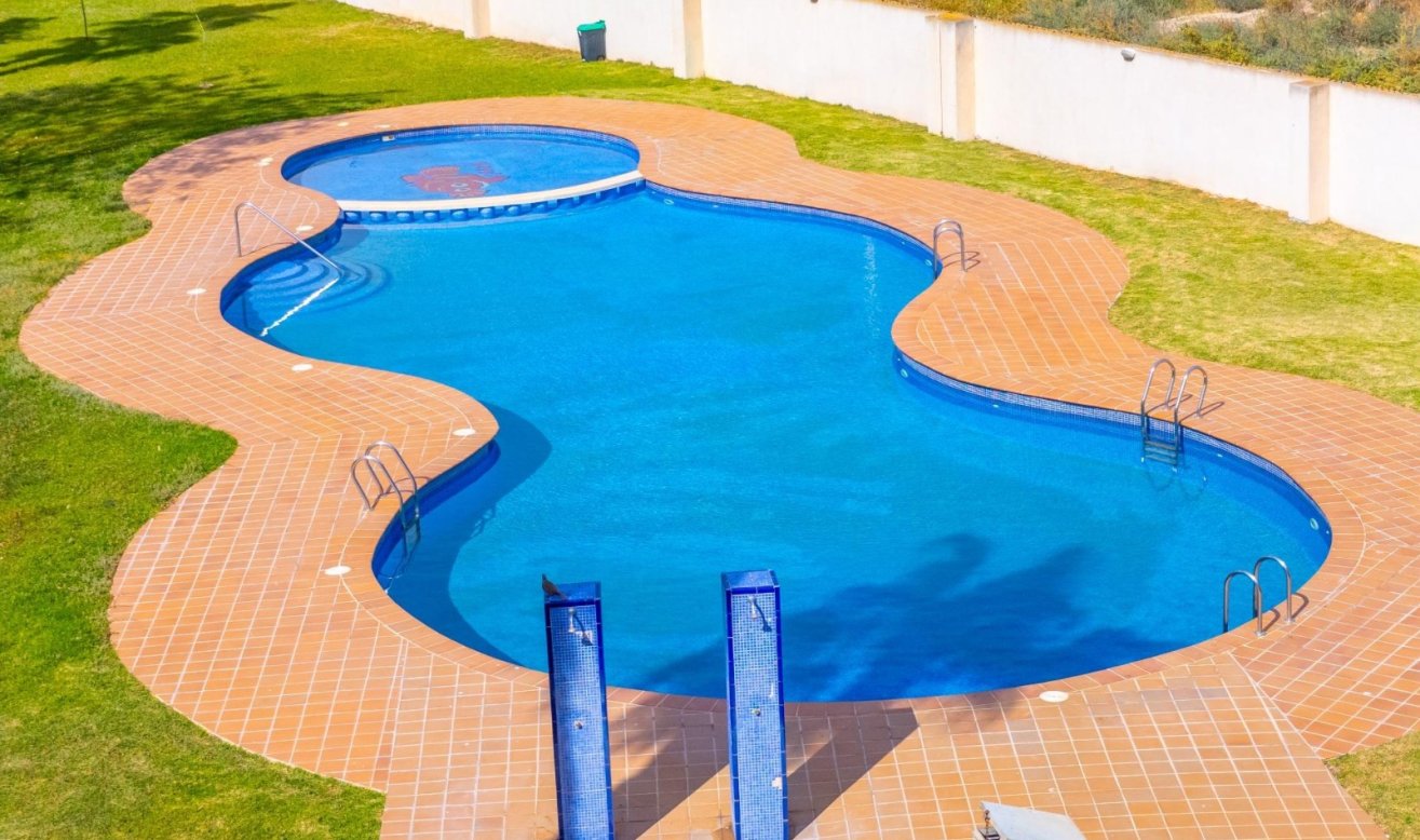 Reventa - Apartamento / piso - Torrevieja - El Acequión - Los Náufragos