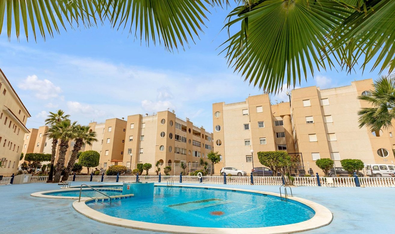 Reventa - Apartamento / piso - Torrevieja - La Siesta - El Salado - Torreta