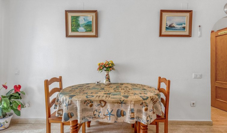 Reventa - Apartamento / piso - Torrevieja - La Siesta - El Salado - Torreta