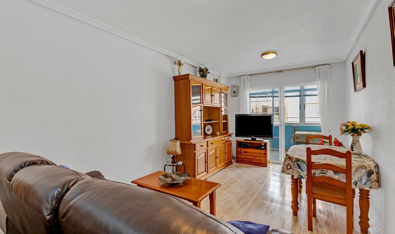 Reventa - Apartamento / piso - Torrevieja - La Siesta - El Salado - Torreta