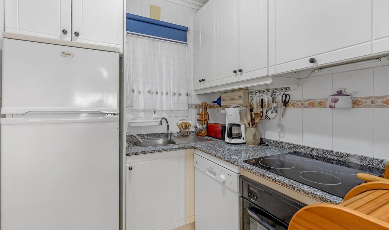 Reventa - Apartamento / piso - Torrevieja - La Siesta - El Salado - Torreta