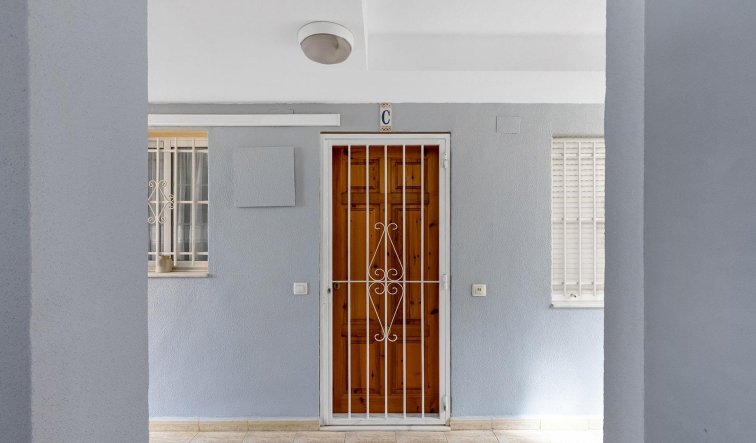 Reventa - Apartamento / piso - Torrevieja - La Siesta - El Salado - Torreta