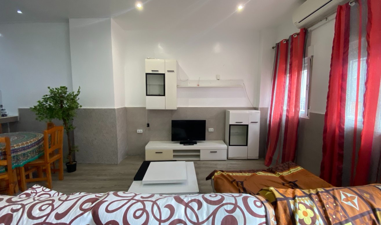 Reventa - Apartamento / piso - Torrevieja - Centro