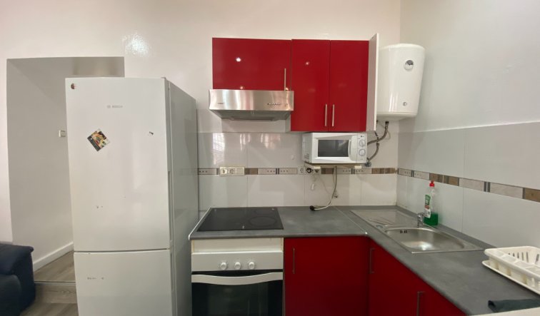 Reventa - Apartamento / piso - Torrevieja - Centro