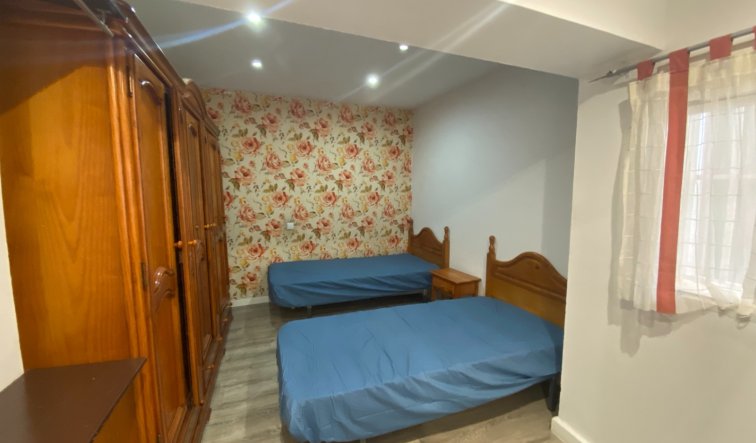 Reventa - Apartamento / piso - Torrevieja - Centro