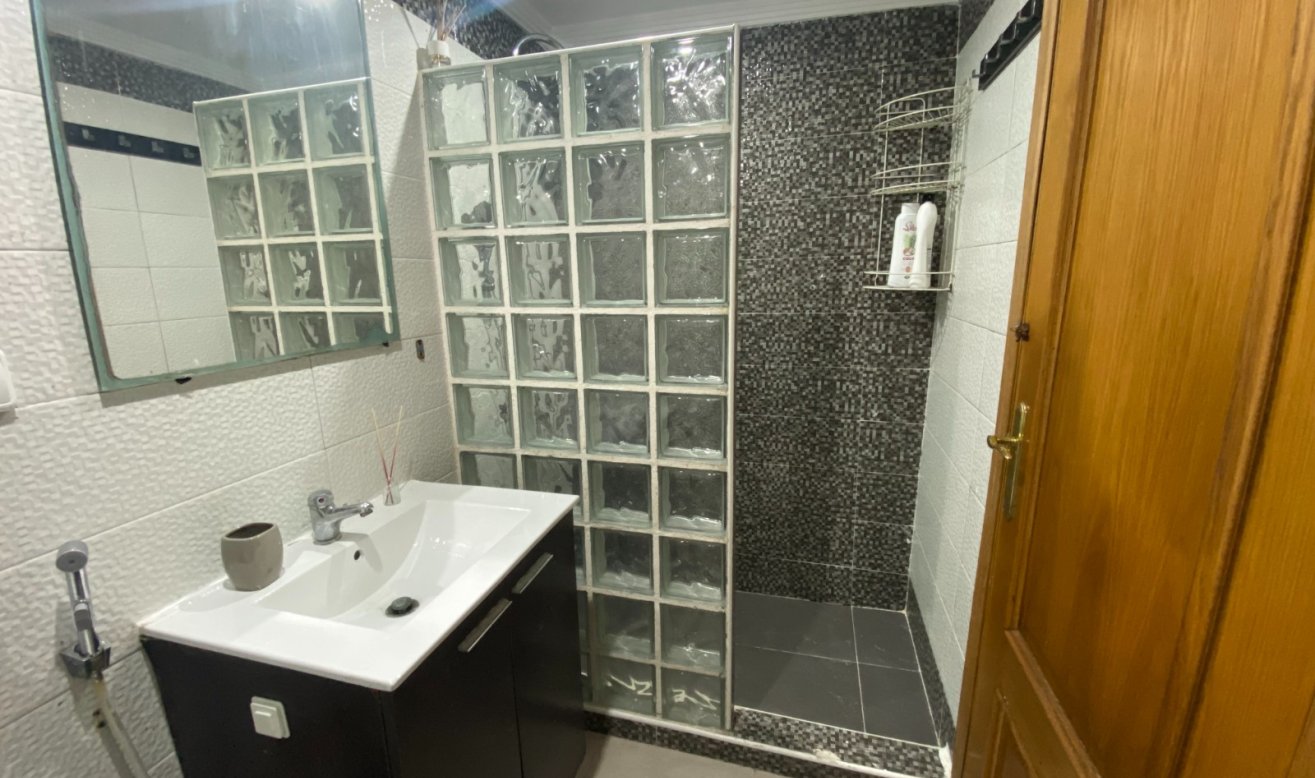 Reventa - Apartamento / piso - Torrevieja - Centro