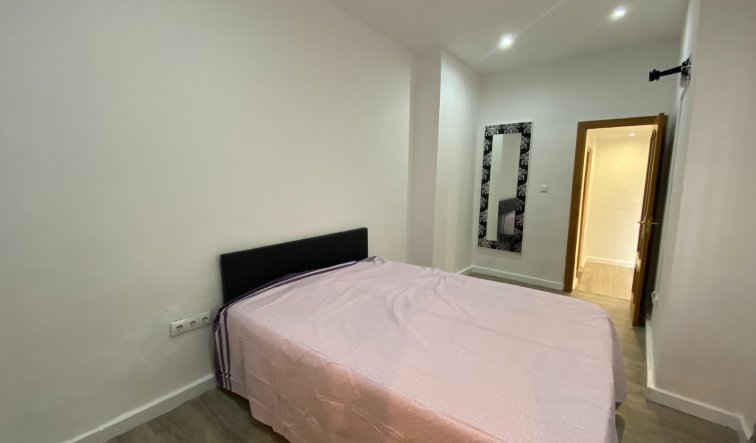 Reventa - Apartamento / piso - Torrevieja - Centro