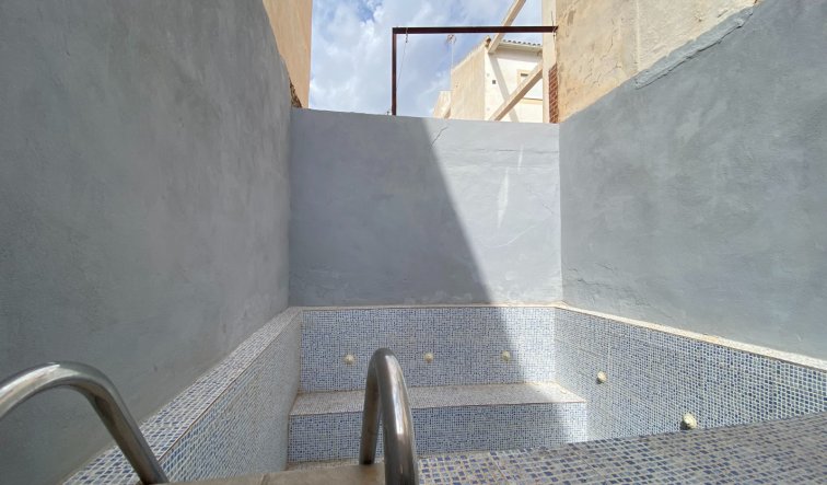 Reventa - Apartamento / piso - Torrevieja - Centro