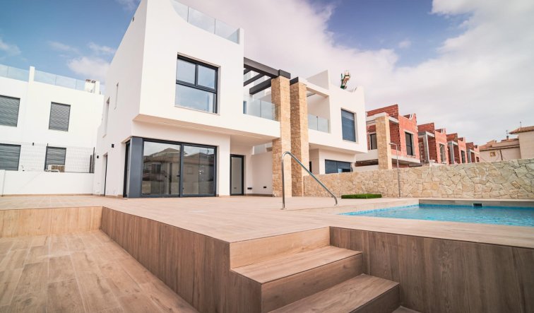 Obra nueva - Villa - Orihuela Costa - Punta Prima