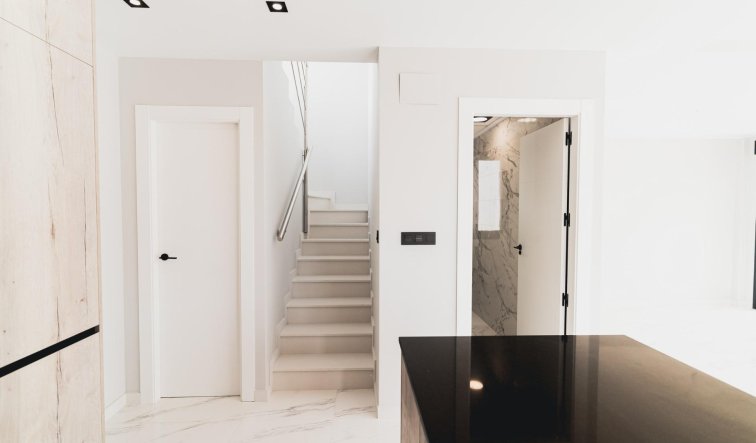 Obra nueva - Villa - Orihuela Costa - Punta Prima
