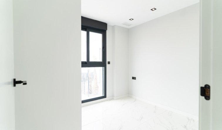 Obra nueva - Villa - Orihuela Costa - Punta Prima