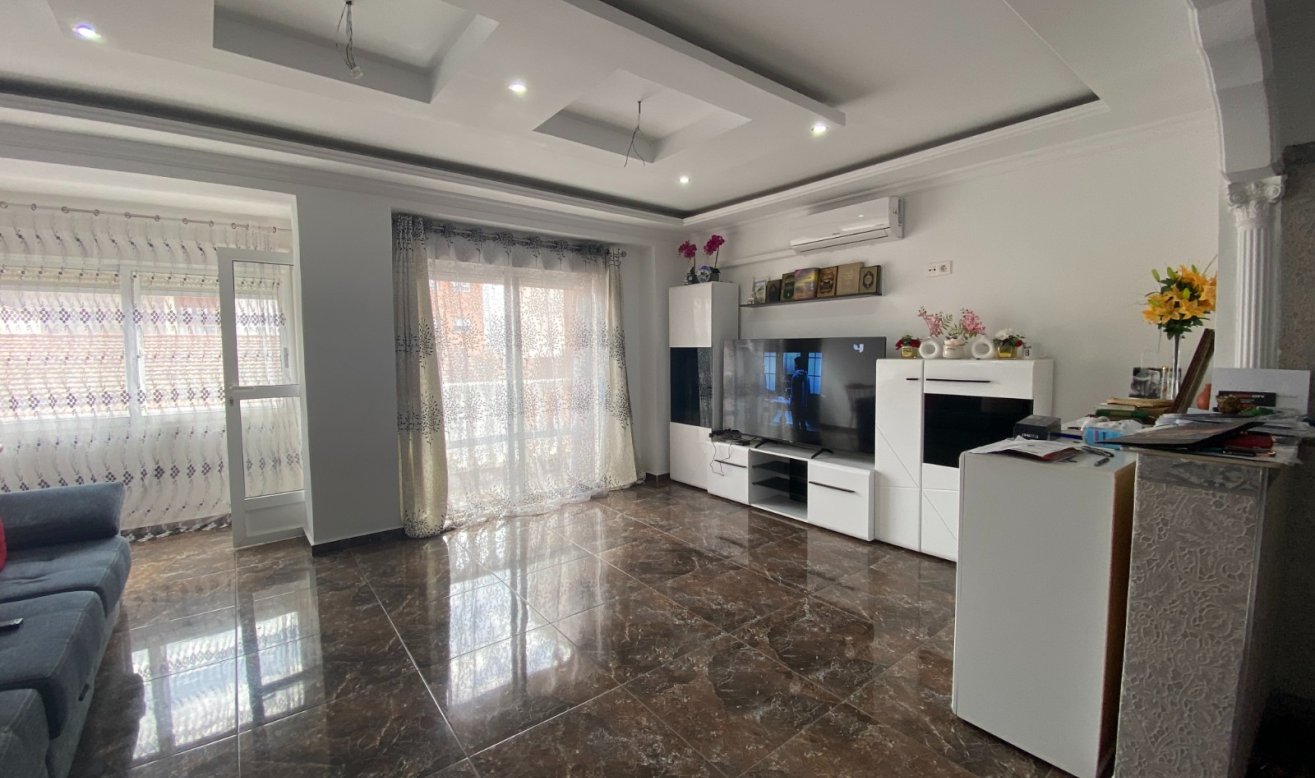 Reventa - Apartamento / piso - Torrevieja - Centro