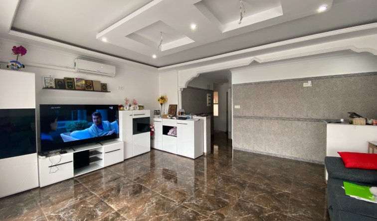 Reventa - Apartamento / piso - Torrevieja - Centro