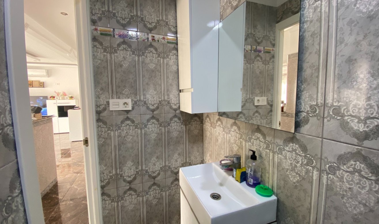Reventa - Apartamento / piso - Torrevieja - Centro