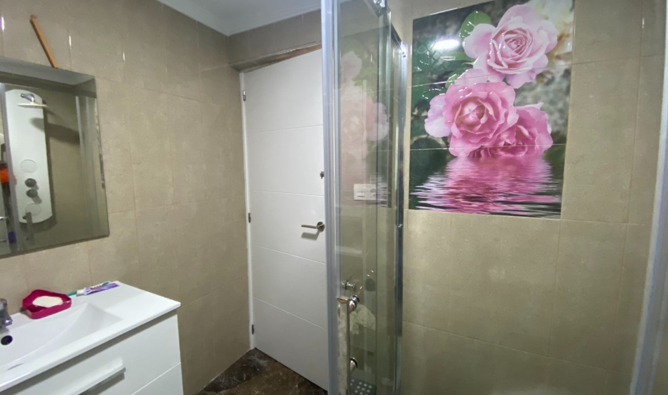 Reventa - Apartamento / piso - Torrevieja - Centro