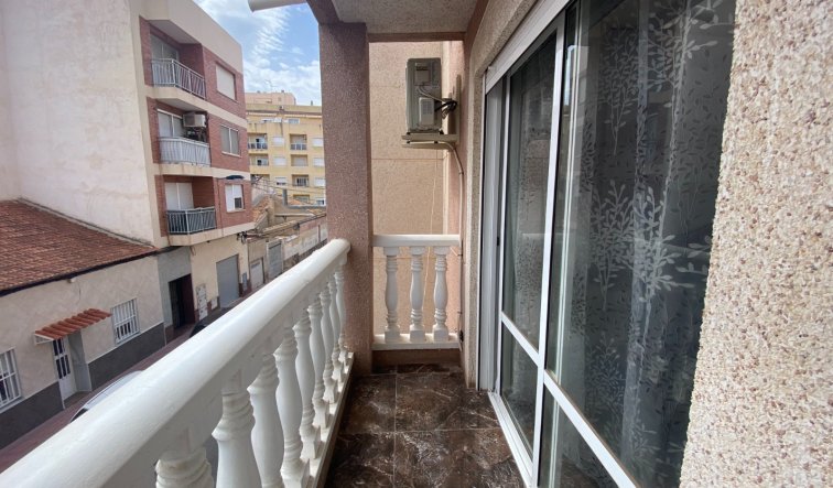 Reventa - Apartamento / piso - Torrevieja - Centro