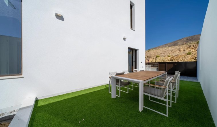 Obra nueva - Villa - Finestrat - Golf Bahia