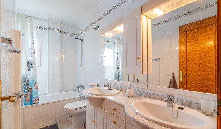 Reventa - Flat - Orihuela Costa - Playa Flamenca