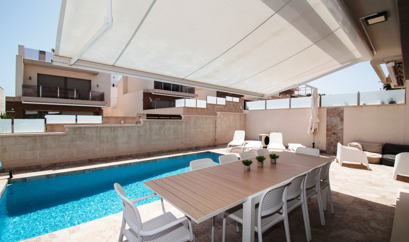 Reventa - Detached Villa - Orihuela Costa - Villamartin
