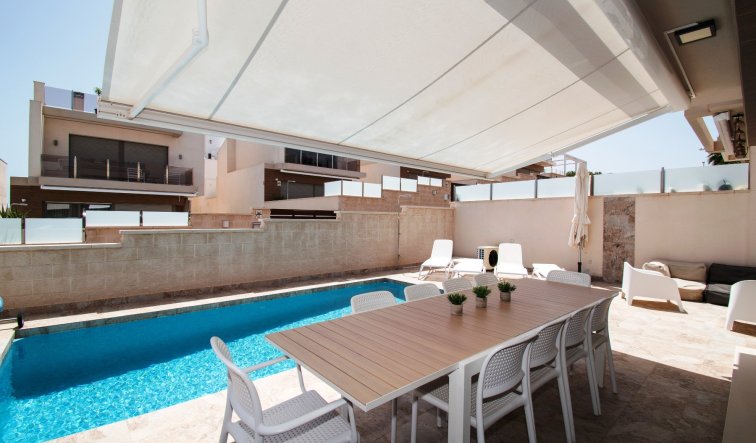 Reventa - Detached Villa - Orihuela Costa - Villamartin
