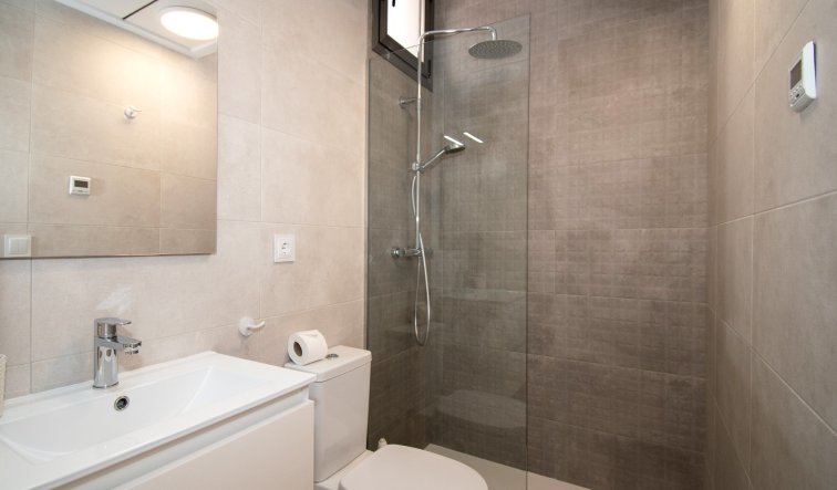 Reventa - Detached Villa - Orihuela Costa - Villamartin