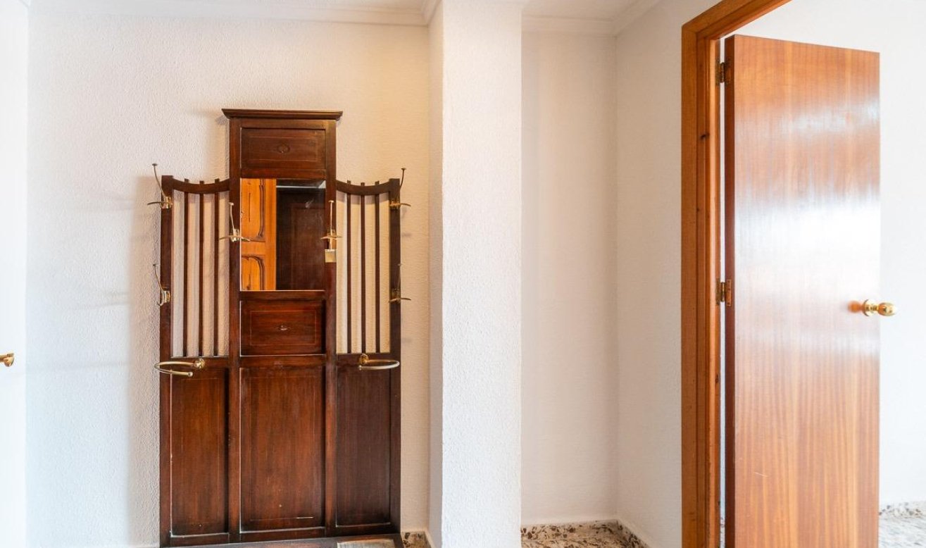 Reventa - Flat - Torrevieja - Playa de los Naufragos