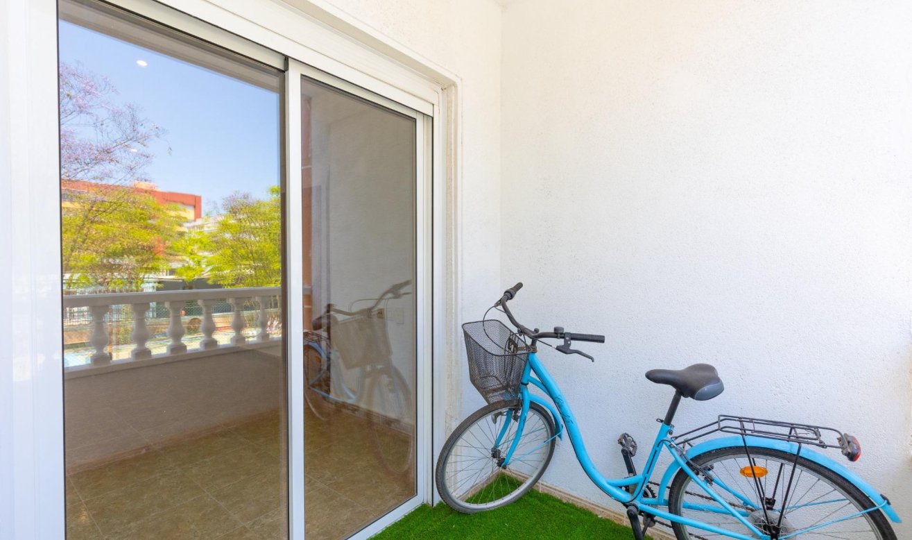 Reventa - Apartamento / piso - Torrevieja - Centro