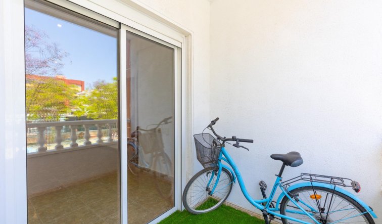 Reventa - Apartamento / piso - Torrevieja - Centro