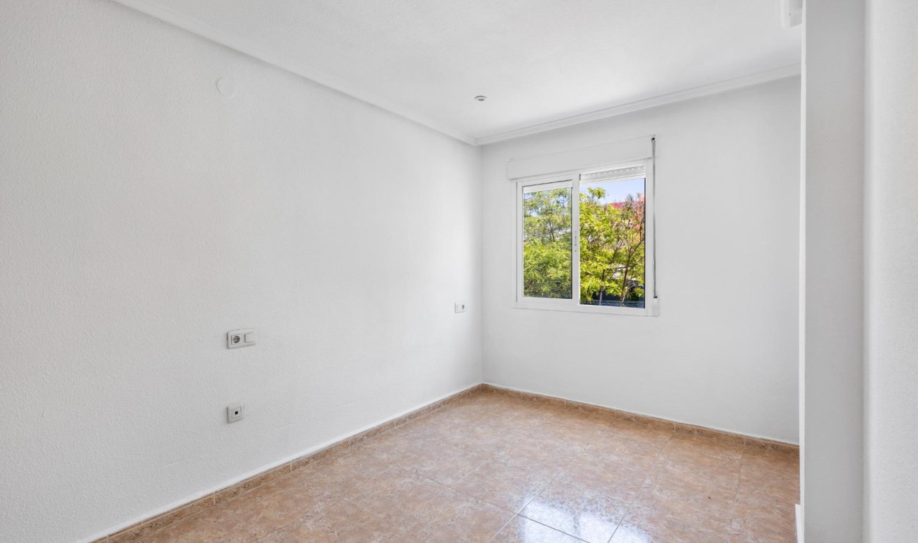 Reventa - Apartamento / piso - Torrevieja - Centro