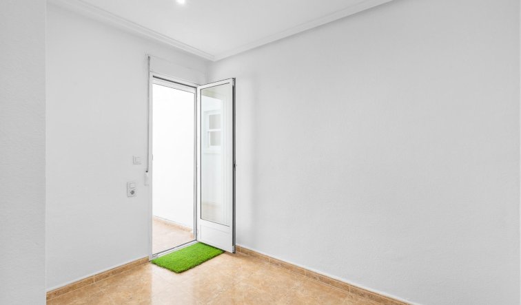 Reventa - Apartamento / piso - Torrevieja - Centro