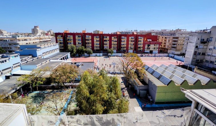 Reventa - Apartamento / piso - Torrevieja - Centro