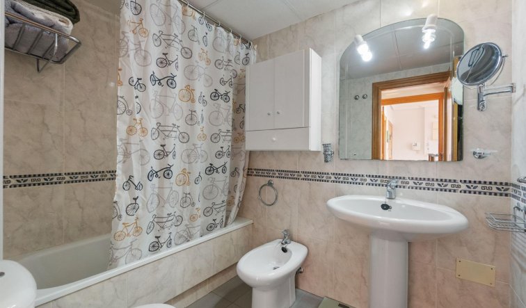 Reventa - Apartamento / piso - Orihuela Costa - Campoamor