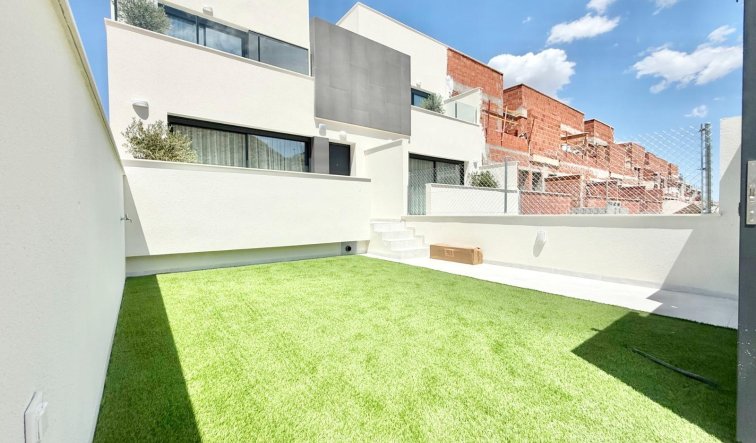 Obra nueva - Adosado - Cox - San Fernando