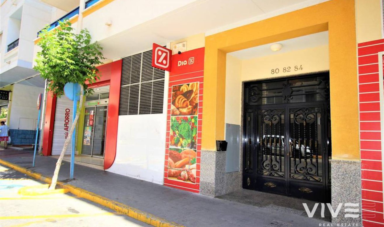 Reventa - Apartamento / piso - Torrevieja - Pueblo - Centro