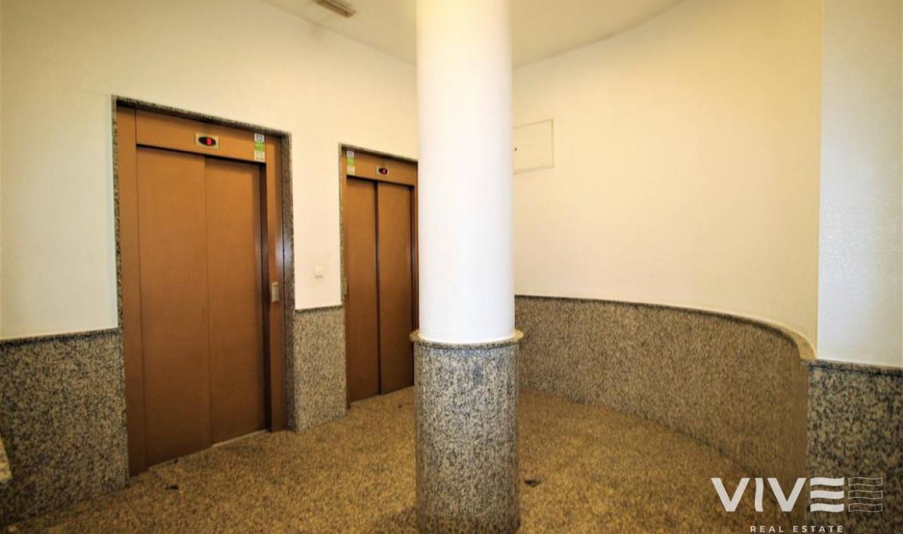 Reventa - Apartamento / piso - Torrevieja - Pueblo - Centro