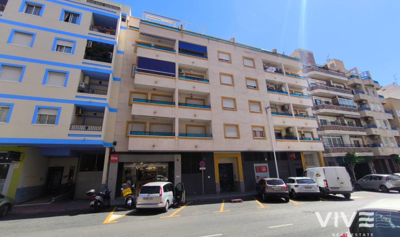 Reventa - Apartamento / piso - Torrevieja - Pueblo - Centro