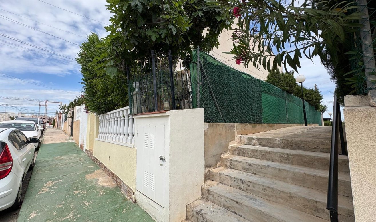 Reventa - Bungalow - Torrevieja - Los balcones
