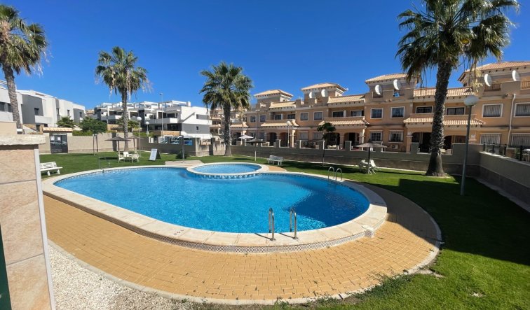 Reventa - Semi Detached Villa - Orihuela Costa - Villamartin