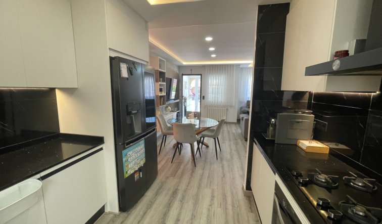 Reventa - Semi Detached Villa - Orihuela Costa - Villamartin