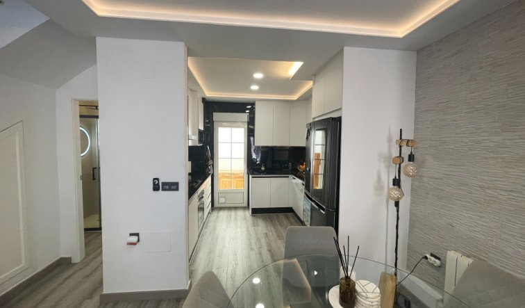 Reventa - Semi Detached Villa - Orihuela Costa - Villamartin