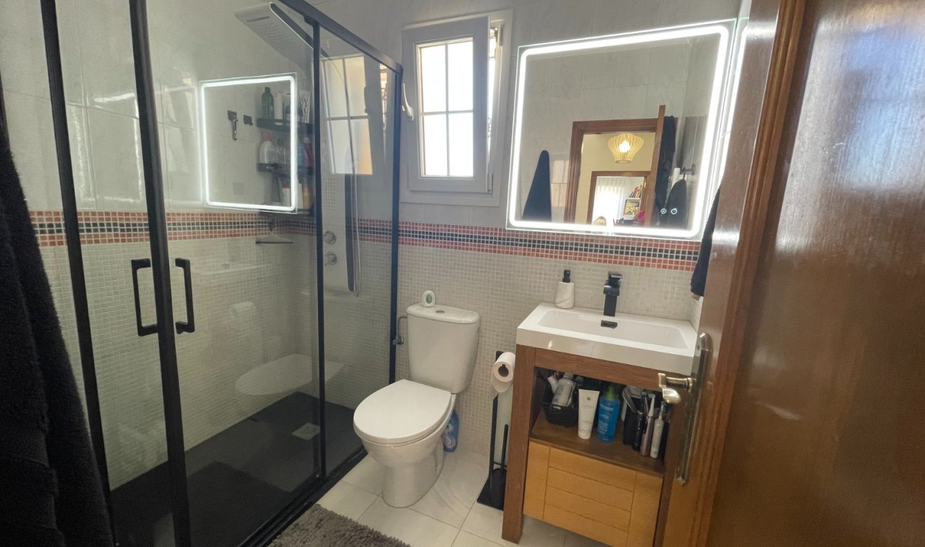 Reventa - Semi Detached Villa - Orihuela Costa - Villamartin