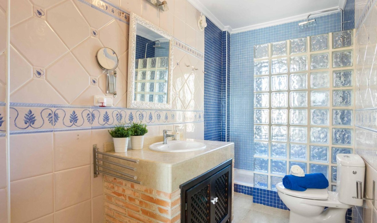 Reventa - House - Orihuela Costa - La Florida