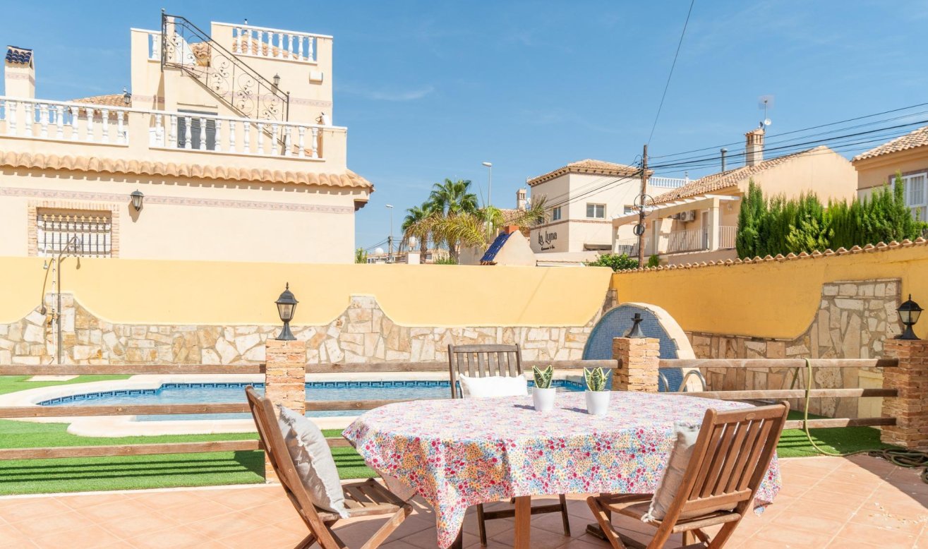 Reventa - House - Orihuela Costa - La Florida
